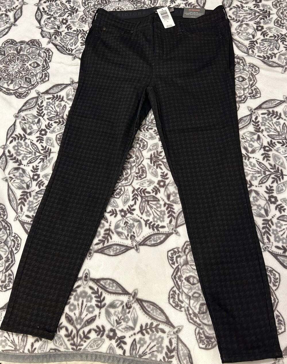 Torrid dress pants